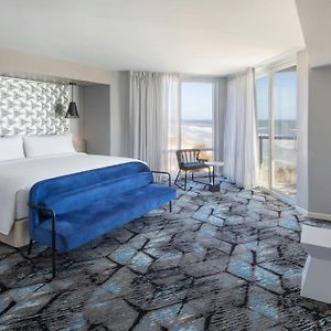 King Room Oceanfront High Floor
